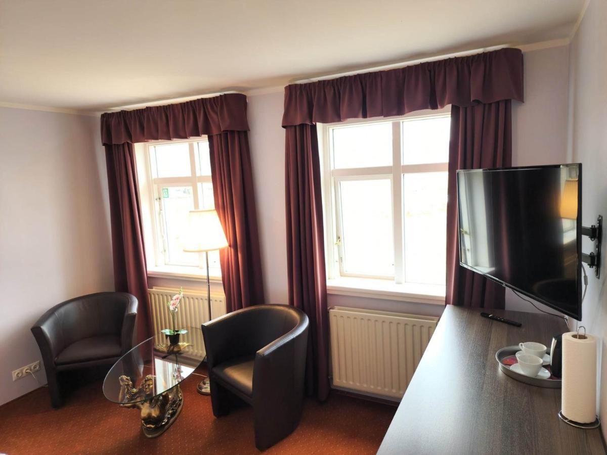 Kiljan Apartments & Rooms Blonduos Extérieur photo