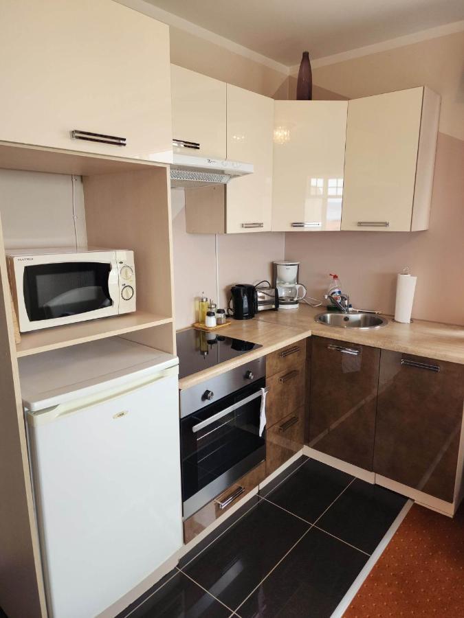 Kiljan Apartments & Rooms Blonduos Extérieur photo