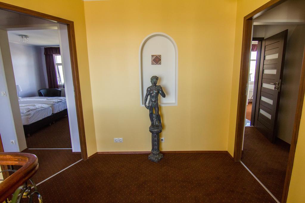 Kiljan Apartments & Rooms Blonduos Extérieur photo